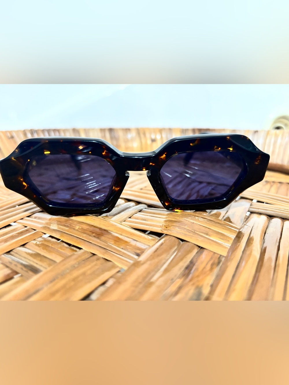 Alexander McQueen Tortoiseshell Sunglasses with Dark Blue Lenses